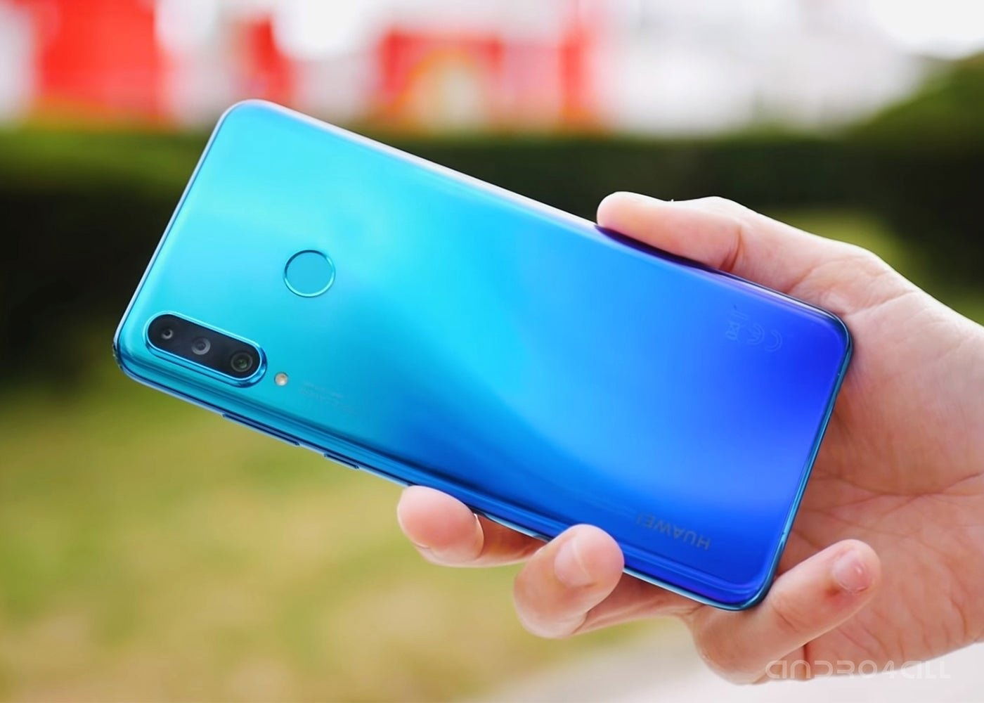 Huawei P30 Lite en color azul