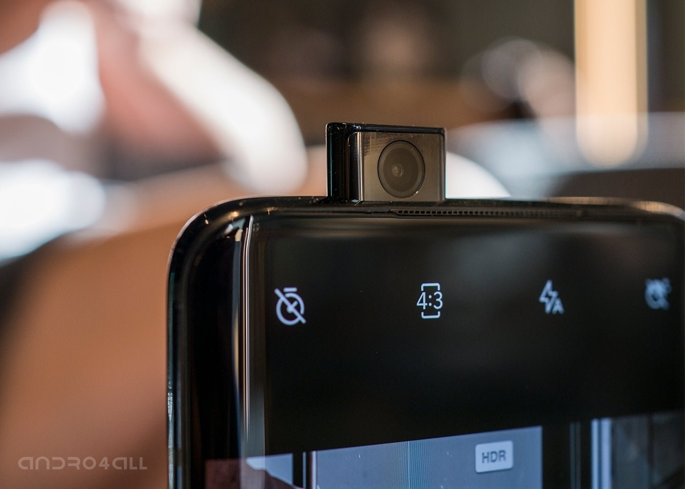 OnePlus 7 Pro, cámara frontal