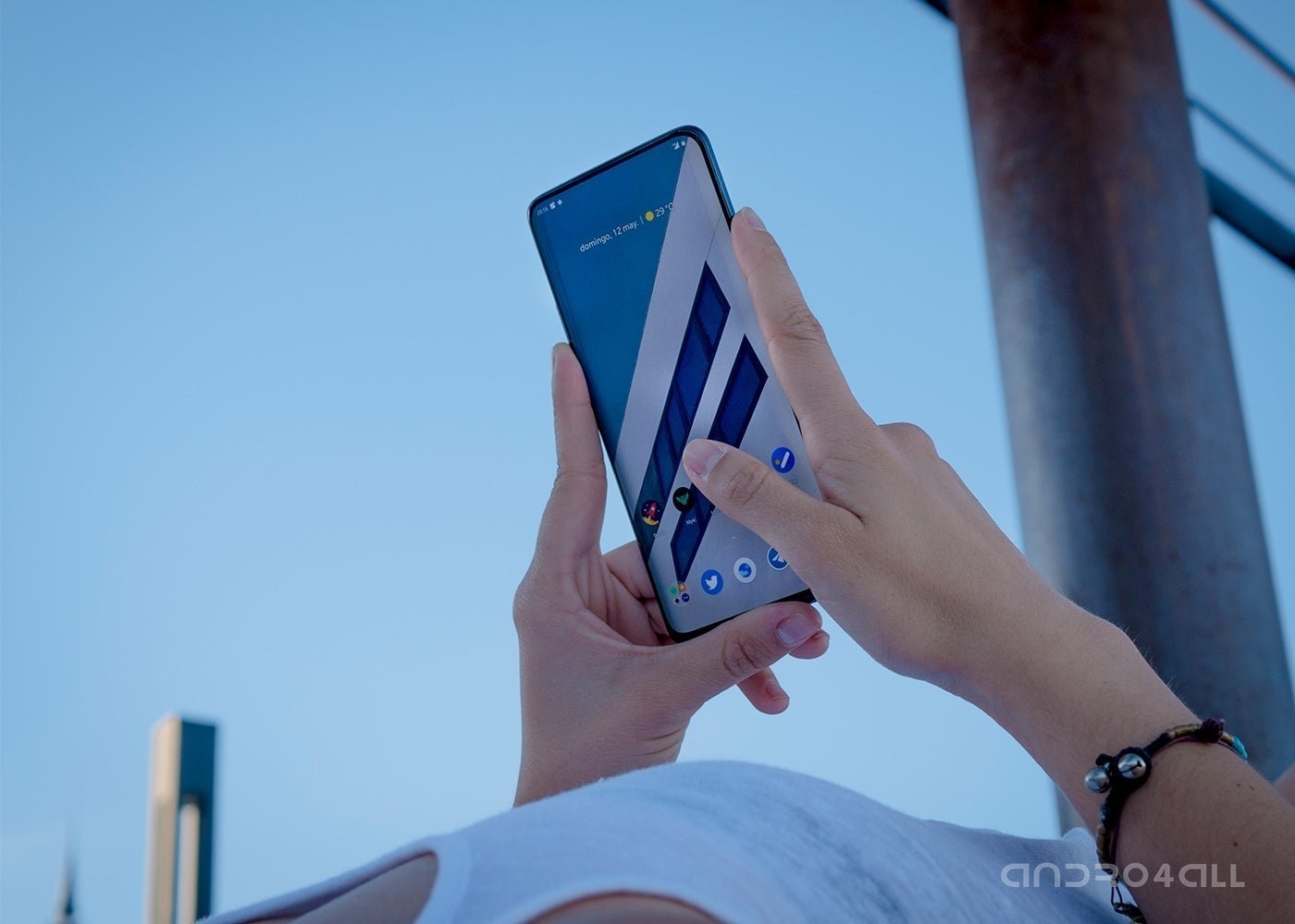 OnePlus 7 Pro en uso