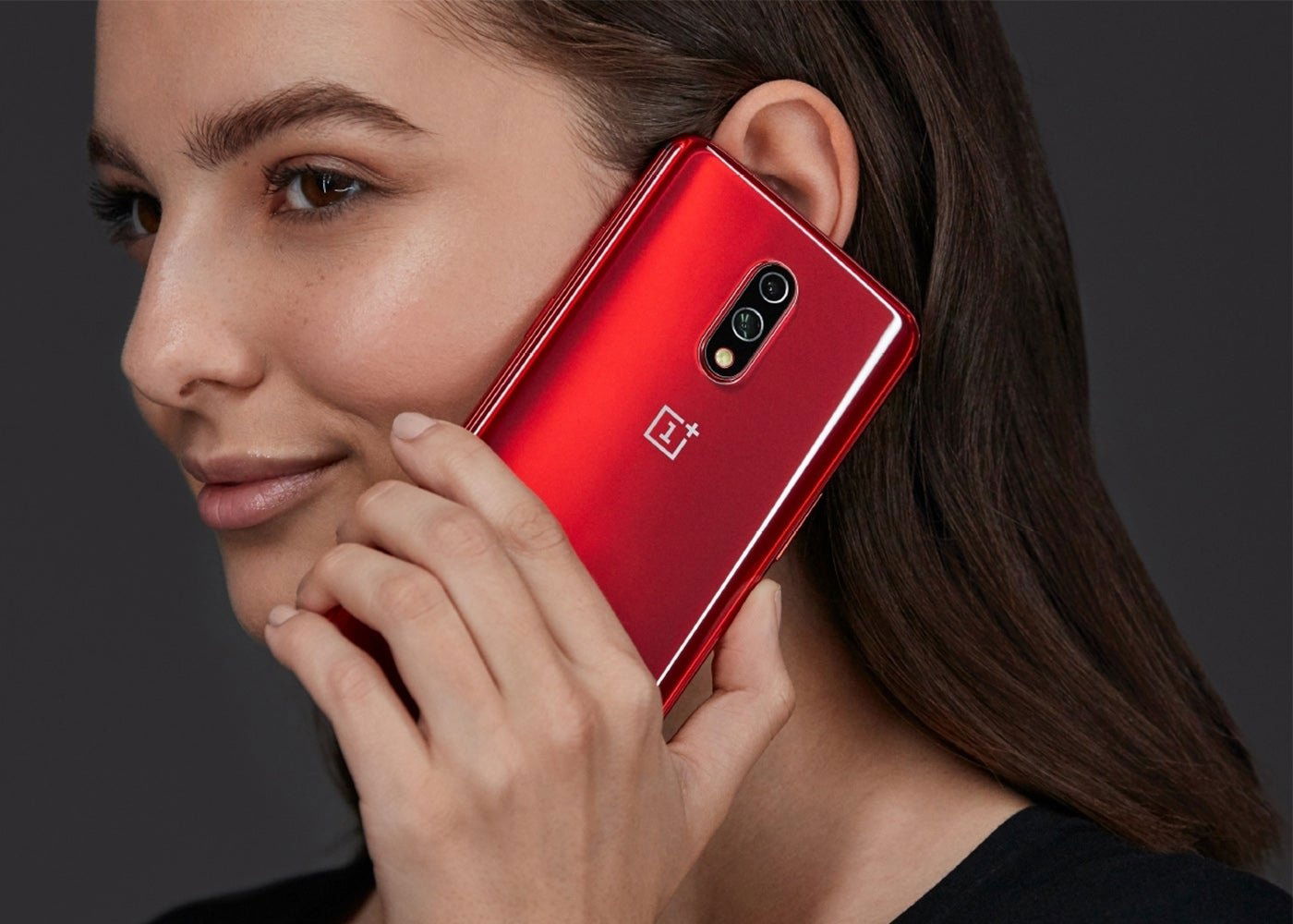 OnePlus 7, rojo, imagen destacada