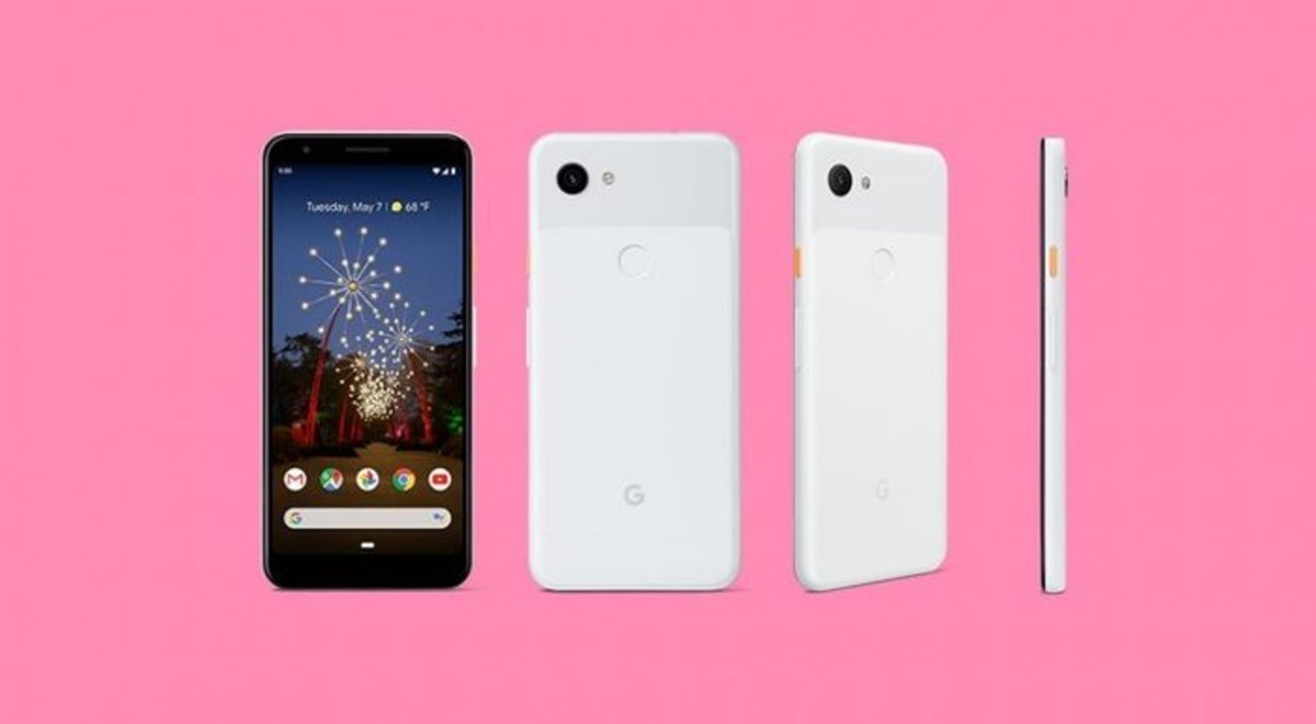 Google Pixel 3a en color blanco