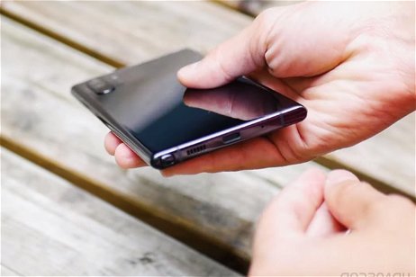 El Samsung Galaxy Note10 es uno de los gama alta que más rápido se carga: apenas se necesita una hora