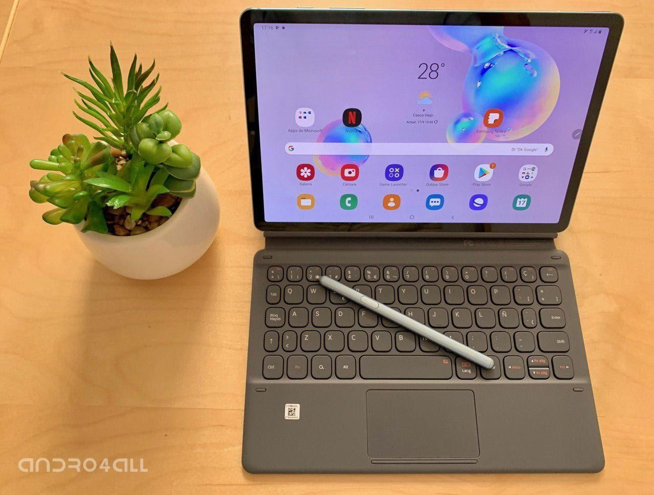 Imposible teletrabajar con una tableta Android, no tanto con Surface o iPad