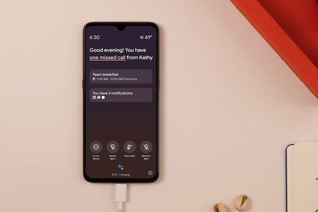 Ambient Mode, la función de Google Assistant que convierte tu móvil en una pantalla inteligente estará disponible pronto Ambient Mode, la función de Google Assistant que convierte tu móvil en una pantalla inteligente estará disponible pronto