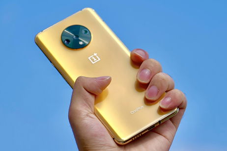 Así era la llamativa versión dorada del OnePlus 7T que jamás llegó a ver la luz Así era la llamativa versión dorada del OnePlus 7T que jamás llegó a ver la luz