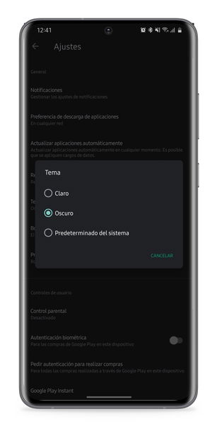 Cómo activar el tema oscuro de Google Play Store en cualquier móvil Android