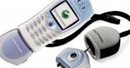 Así era el Sony Ericsson T68, el primer móvil de la marca con pantalla a color y con una revolucionaria cámara modular, ¿lo recuerdas?