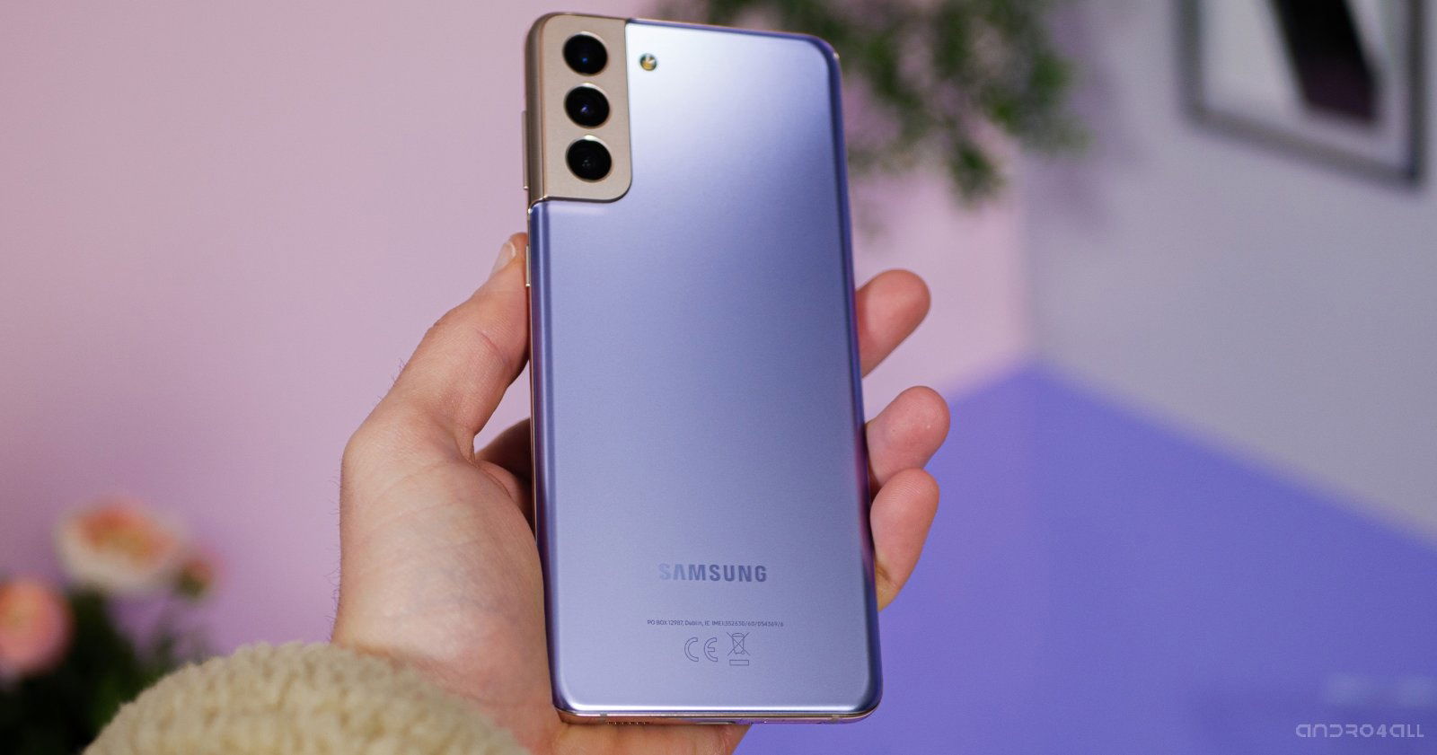 Galaxy S21 Plus purple