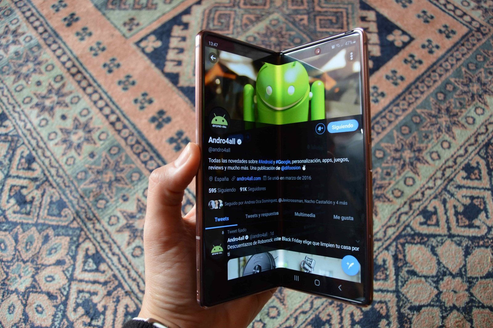 galaxy z fold plegado