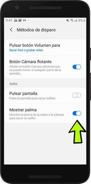 Cómo hacer selfies sin tocar el móvil ni usar las manos, paso a paso