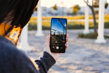 El Samsung Galaxy A52 recibe una actualización que mejorará tu fotos con un solo toque