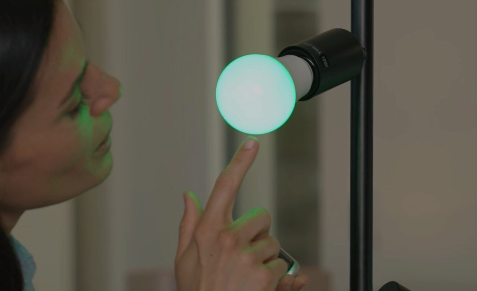 rebaja esta bombilla LED inteligente barata compatible con