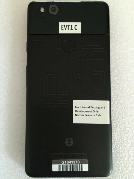 Prototipo del HTC 'muskie', el Google Pixel 2 XL que nunca existió