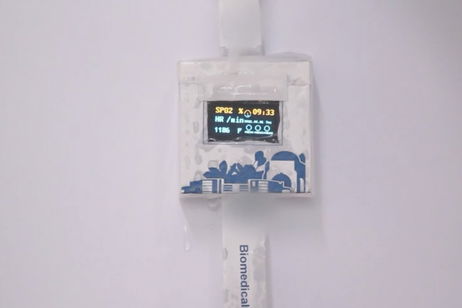 Este reloj inteligente es capaz de disolverse por completo en agua en solo un par de días