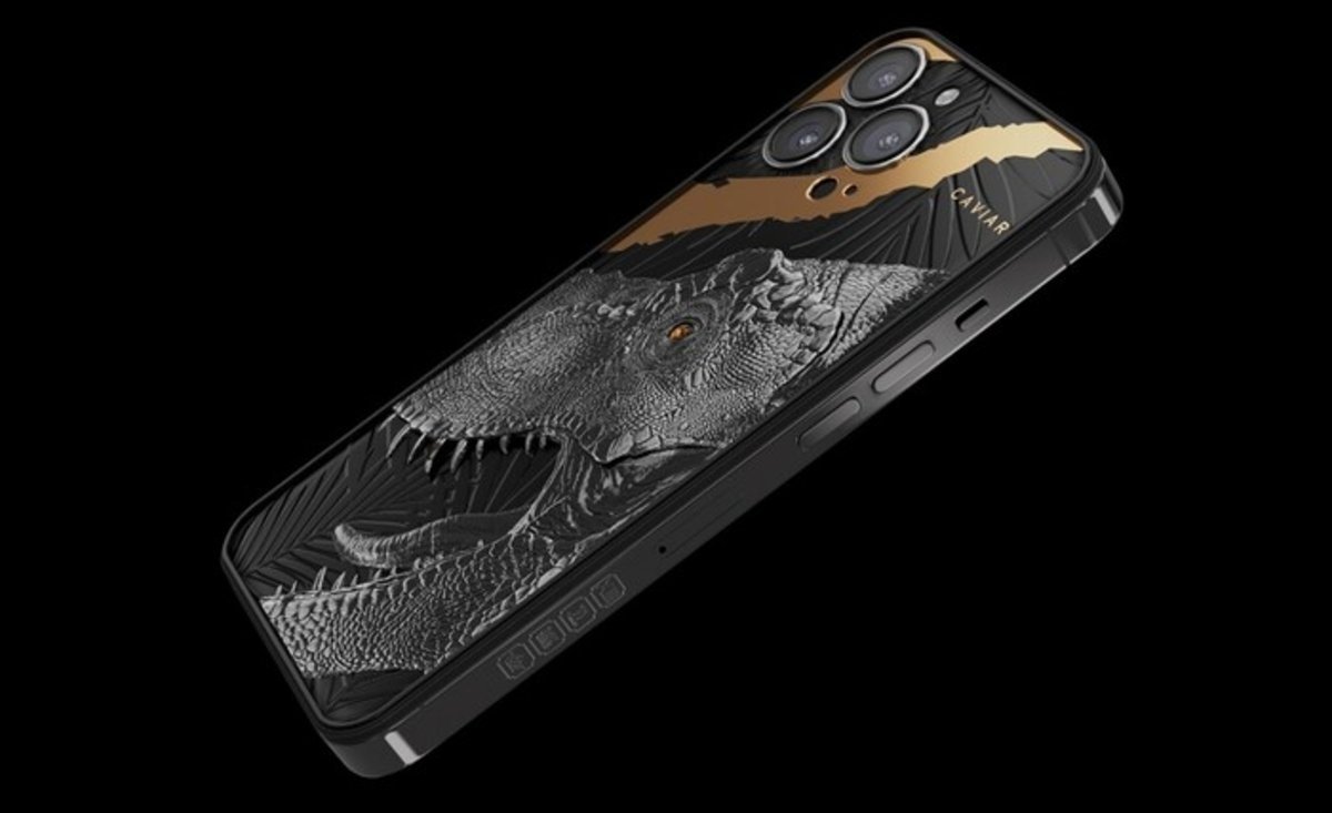 iPhone 13 Caviar
