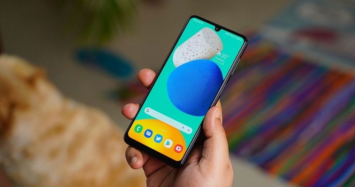 galaxy m32 pantalla super amoled