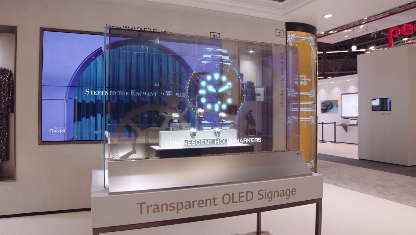 Transparent OLED Signage de LG