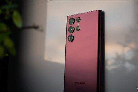 El Samsung Galaxy S22 Ultra cae 200 euros en su versión con 12 GB de RAM