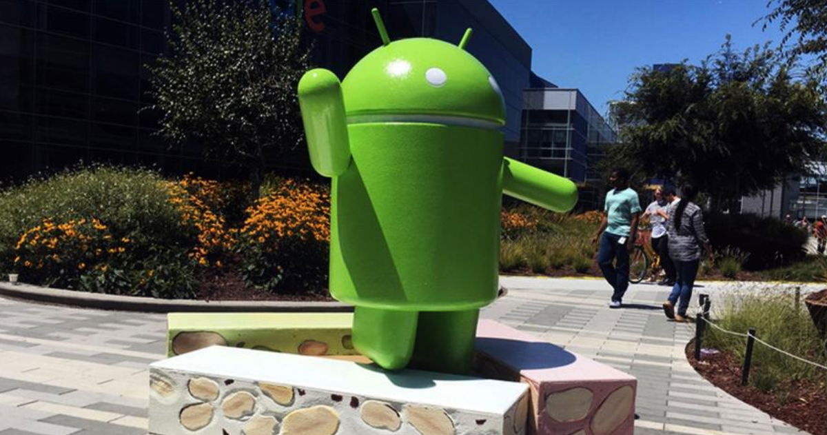 Estatuas en la sede de Google