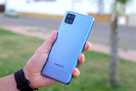 Samsung actualiza uno de sus Galaxy más baratos a Android 12