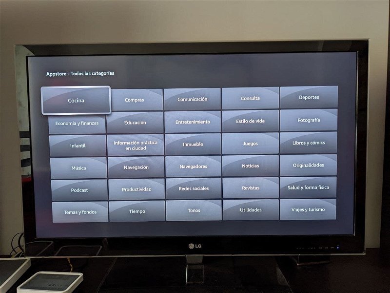Descubre cómo usar el mando de Fire Stick TV para cambiar de fuentes en tu  tele con tu voz y Alexa