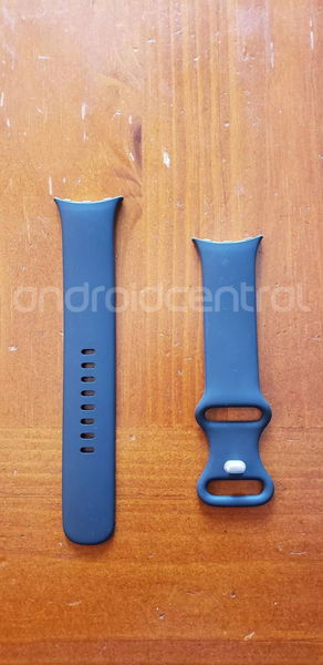 Este es el Pixel Watch: filtran fotos reales del reloj de Google tras ser olvidado en un bar