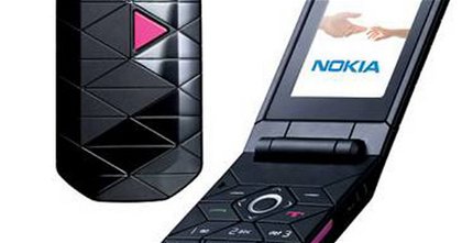 Recordando al Nokia 7070 Prism, uno de los móviles de concha más míticos de la historia de la telefonía