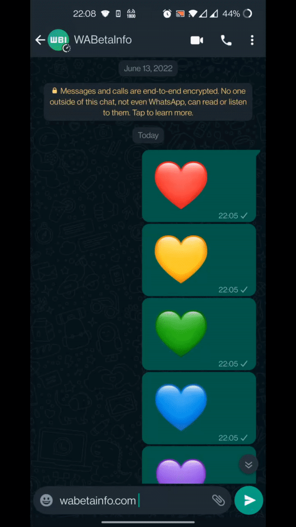 Emojis grandes y animados en WhatsApp