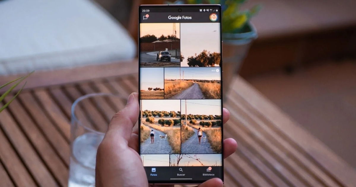 Google Fotos en un móvil Android