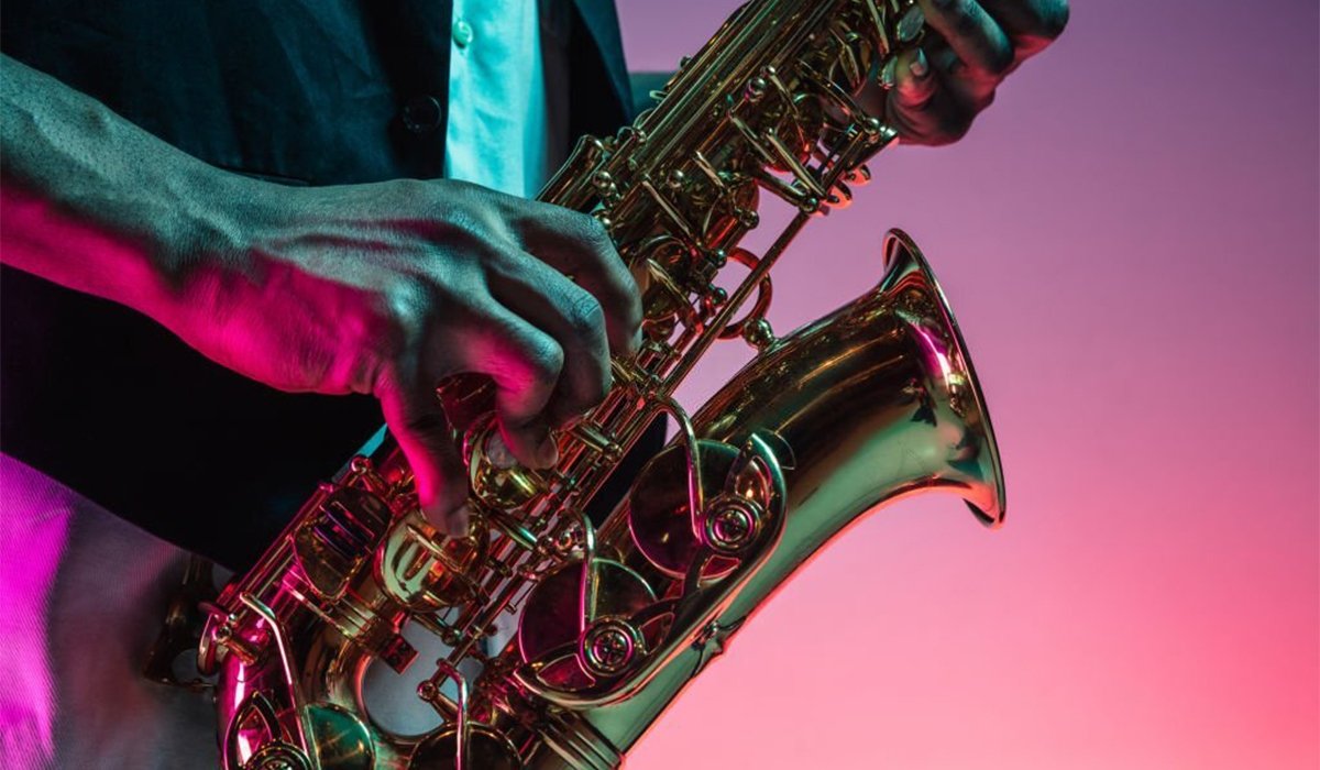 Las mejores aplicaciones para aprender a tocar el saxofon