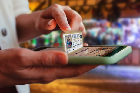 Juega a la Lotería de Navidad desde el móvil con TuLotero, la mejor app líder para comprar y gestionar décimos Juega a la Lotería de Navidad desde el móvil con TuLotero, la mejor app líder para comprar y gestionar décimos