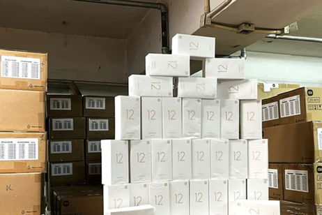Todavía hay esperanzas de que bajen los precios: Xiaomi tiene 20 millones de móviles almacenados Todavía hay esperanzas de que bajen los precios: Xiaomi tiene 20 millones de móviles almacenados
