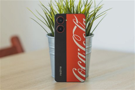 El realme 10 Pro 5G Coca-Cola Edition es oficial: un móvil exclusivo que no podrás comprar en España