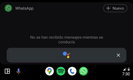 Cómo leer y contestar WhatsApp mientras conduces de forma legal y segura