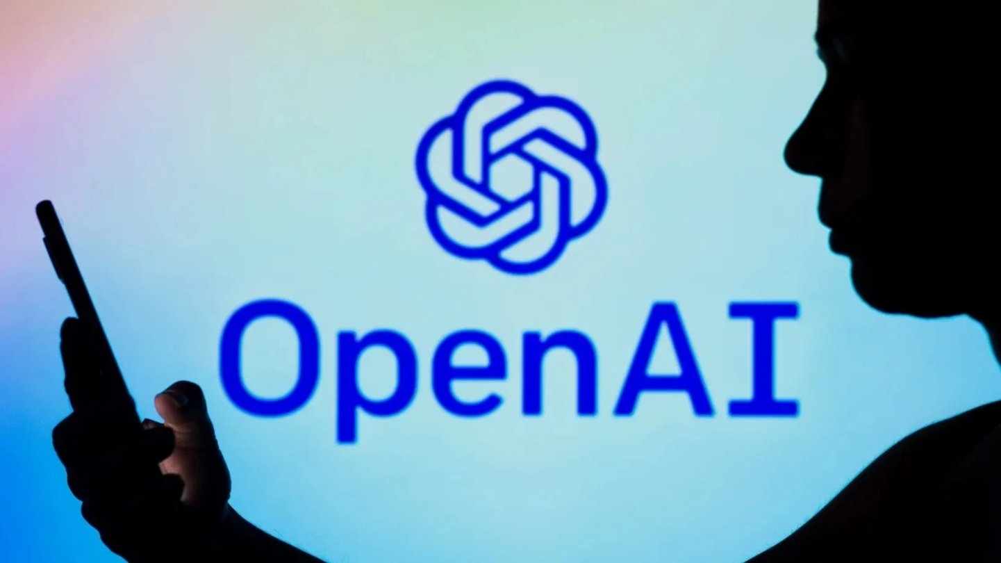 El CEO de OpenAI dice es bueno tenerle miedo a la IA: habrá ciberataques y desinformación masiva