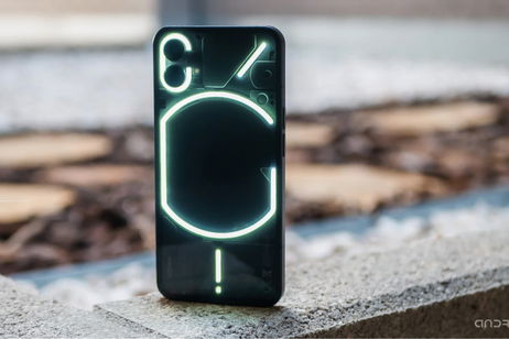 Un ejecutivo de Qualcomm confirma accidentalmente el procesador del futuro Nothing Phone (2) Un ejecutivo de Qualcomm confirma accidentalmente el procesador del futuro Nothing Phone (2)