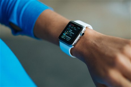 Cambio de hora en el móvil o el smartwatch: qué tienes que hacer