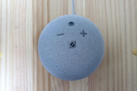 Otra caída más: el mejor altavoz inteligente de Amazon vuelve a pegársela