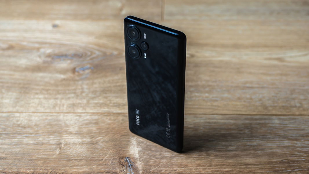 POCO F5 negro