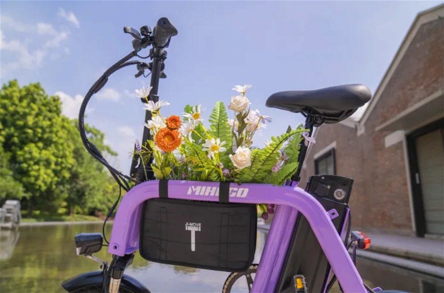 Parece un juguete, pero esta nueva bicicleta eléctrica será la reina de los maleteros
