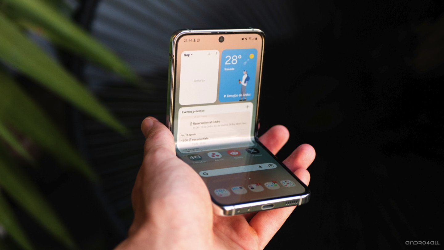 Probamos el Samsung Galaxy Z Flip 5: aumentar la pantalla externa