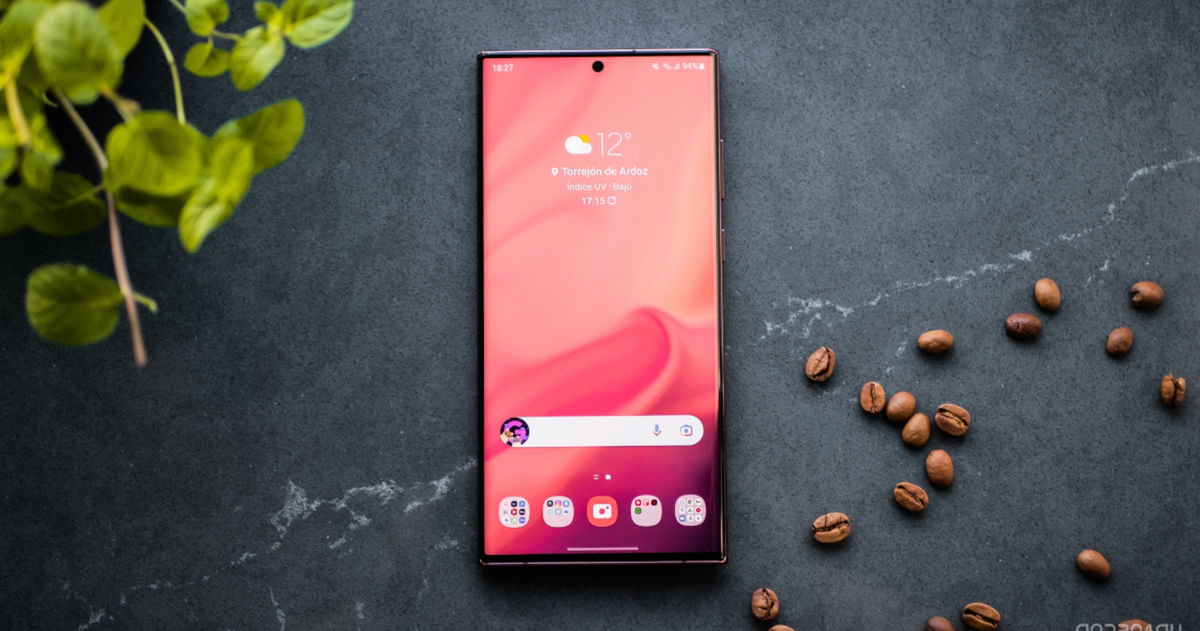Un Samsung Galaxy S22 Ultra aparece en Geekbench con Android 16: One UI 8 llegará este verano