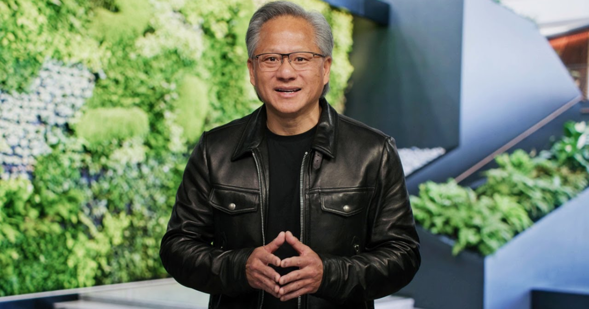 Jensen Huang, CEO de NVIDIA, lleva años sentenciando a los programadores: "Todo el mundo será programador"