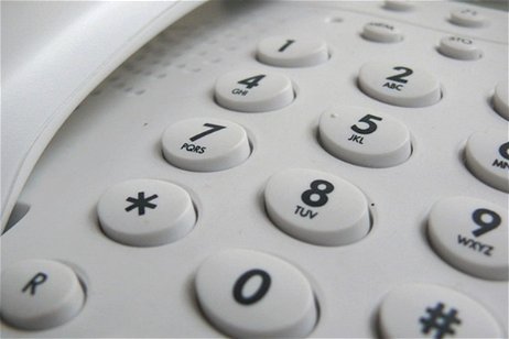 Cada vez hay menos teléfonos fijos en los hogares españoles, según la CNMC