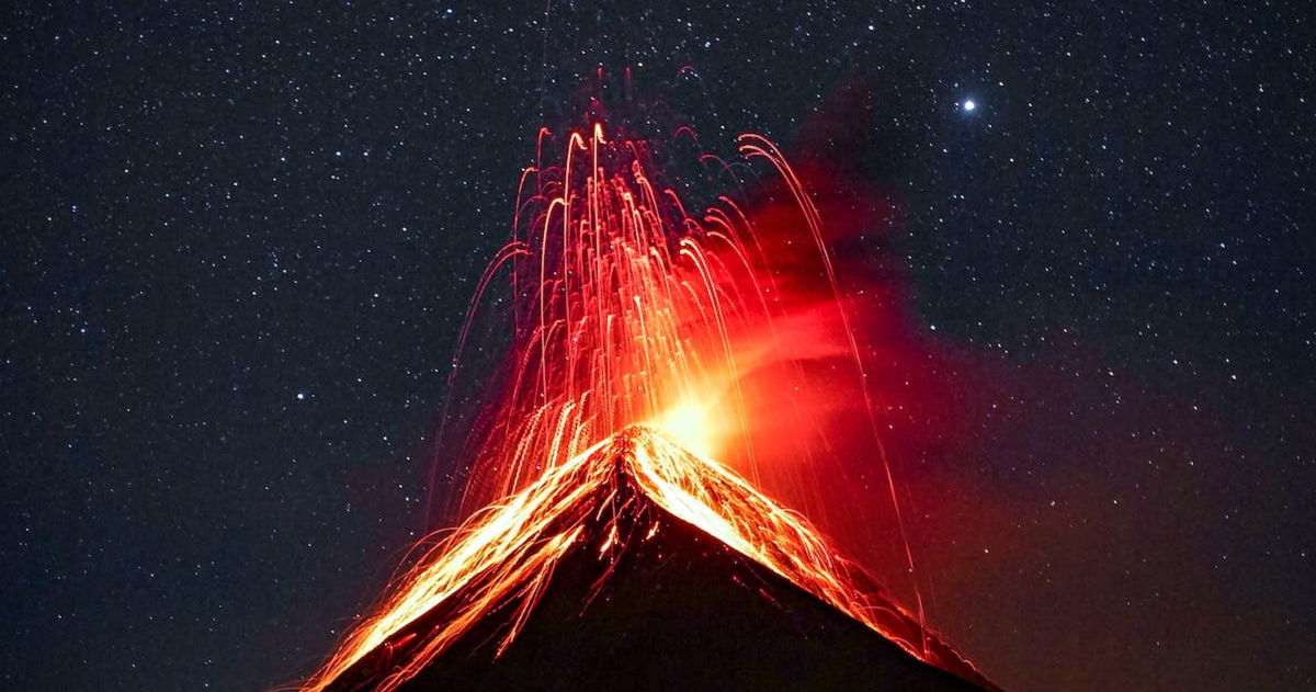 Este volcán parecía extinto, pero ahora puede volver como si se tratara de un zombie