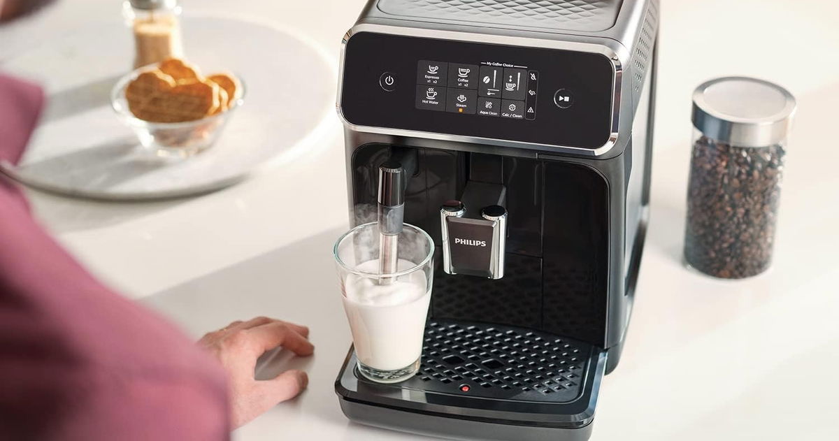 Desploma su precio esta cafetera automática que te permitirá obtener una calidad barista sin salir de casa