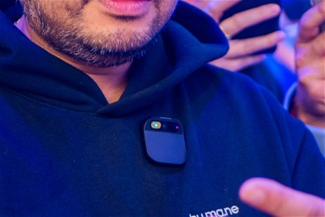 Humane AI Pin: primer vistazo de cerca al dispositivo que pretende sustituir a tu móvil