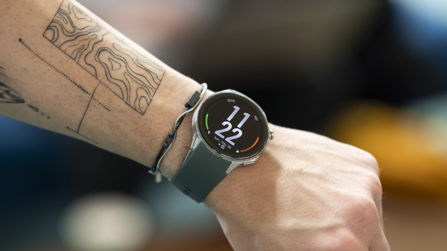 El reloj inteligente Ticwatch E3 se cae de precio en  dejándolo más  barato que nunca: medición de salud y hasta 20 modos deportivos