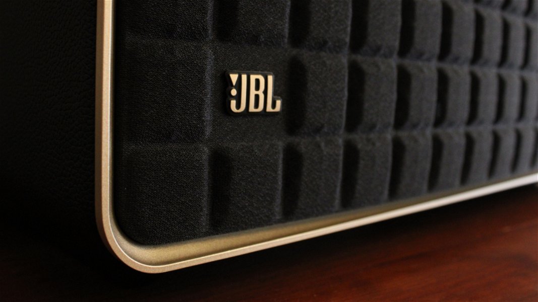 Logo del JBL Authentics 500