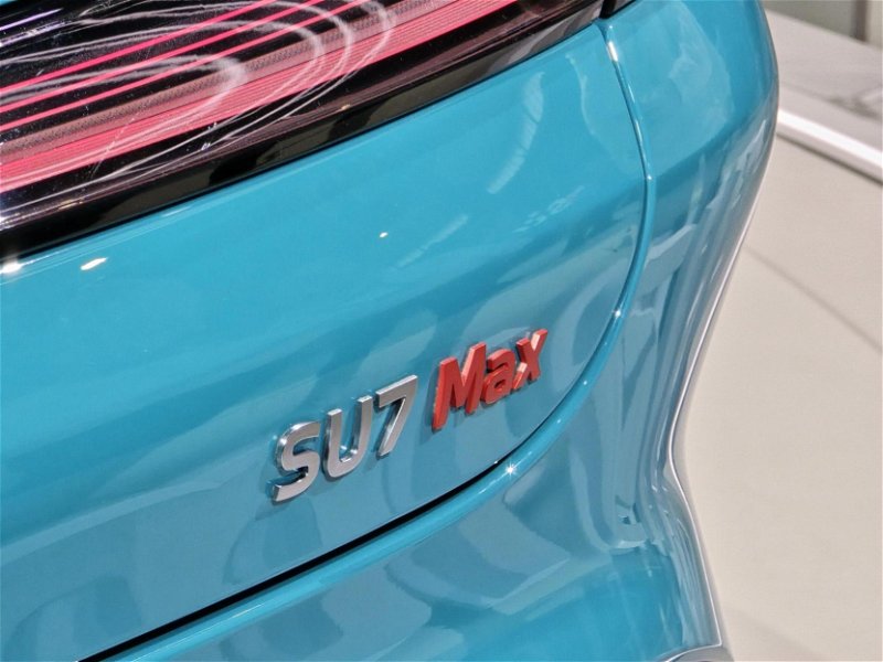 El Xiaomi SU7 Max debuta en el MWC 2024: primer vistazo de cerca al coche eléctrico de la marca